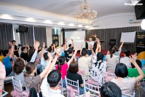 Cách lấy lại sự tự tin: 5 bước thoát cảm giác kém cỏi