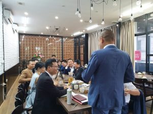 Làm sao để đội nhóm tự chạy mà bạn không cần có mặt