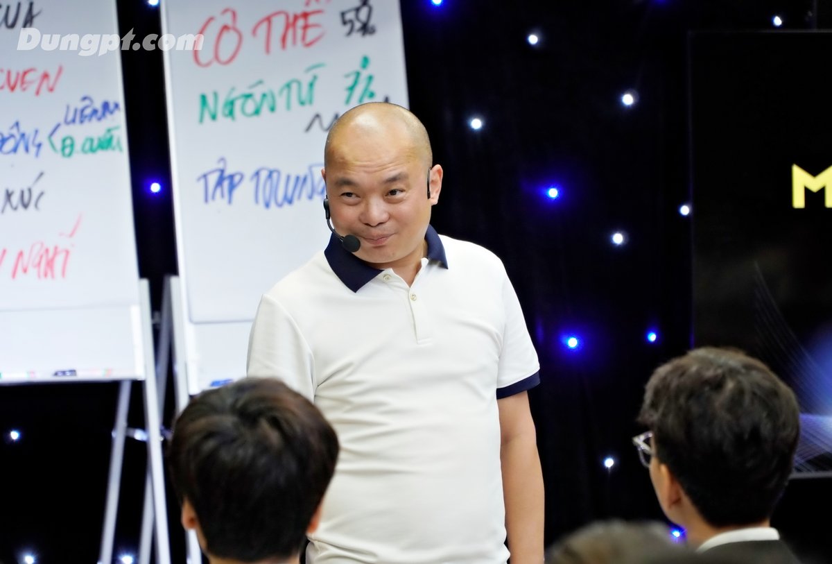 Phạm Tiến Dũng kể câu chuyện bán hàng thật trên sân khấu chương trình Làm Chủ Sự Tự Tin